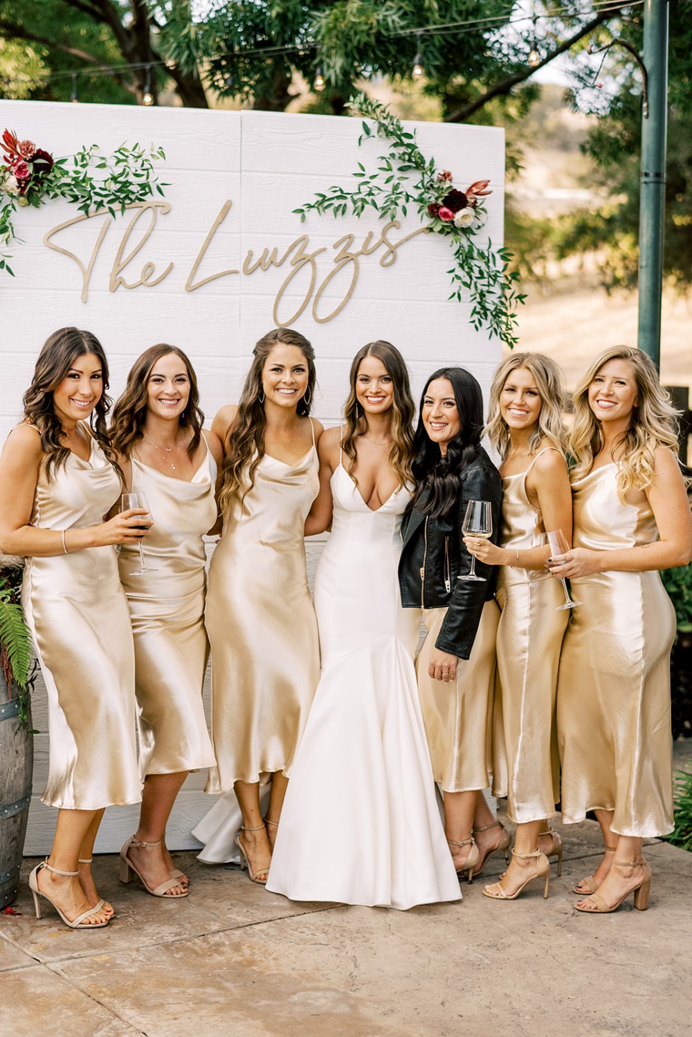when-glam-meets-rustic-a-color-drenche