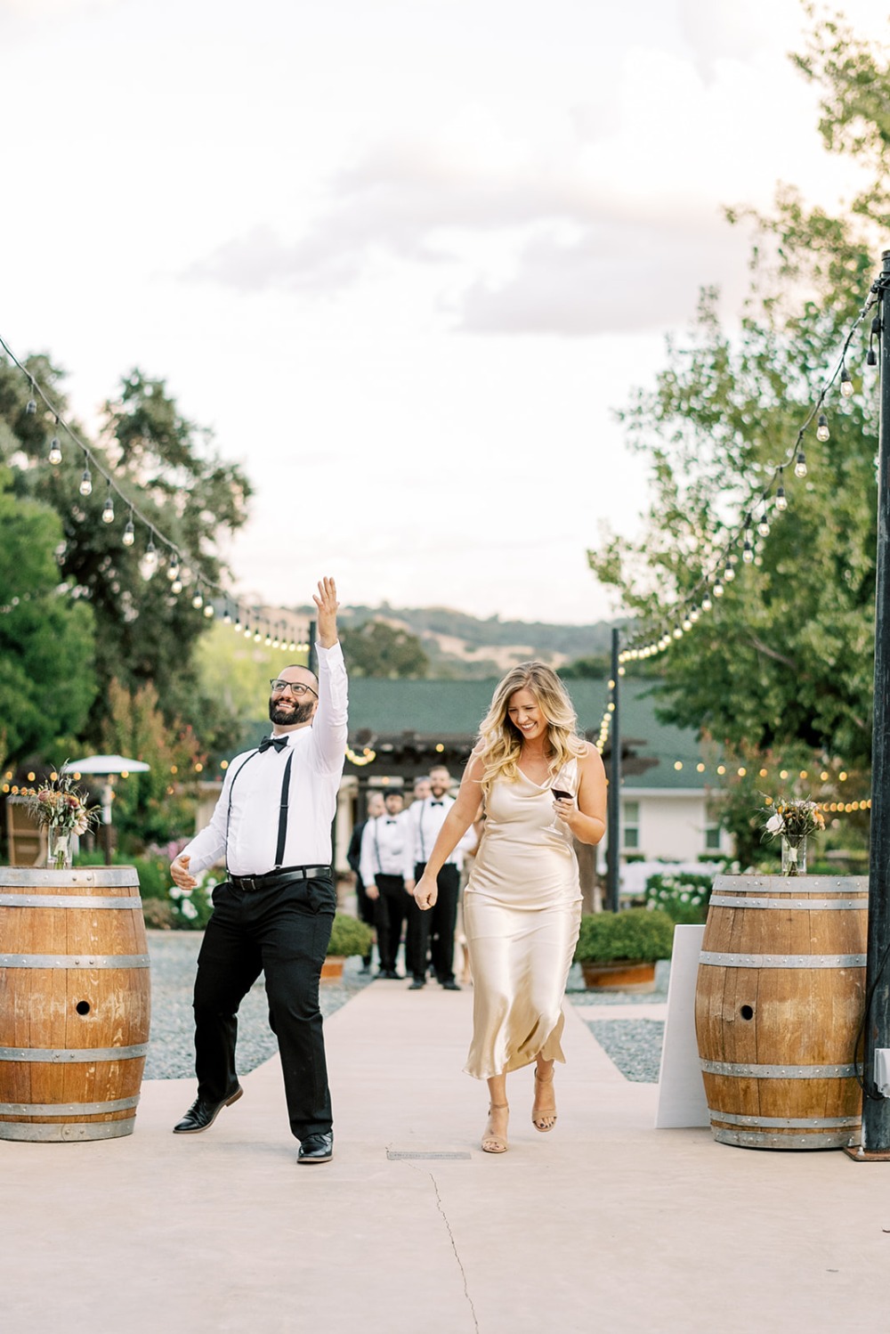 when-glam-meets-rustic-a-color-drenche