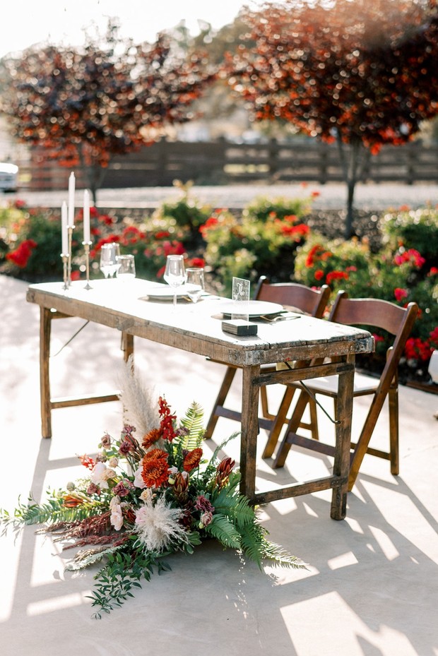 fall inspired wedding sweetheart table