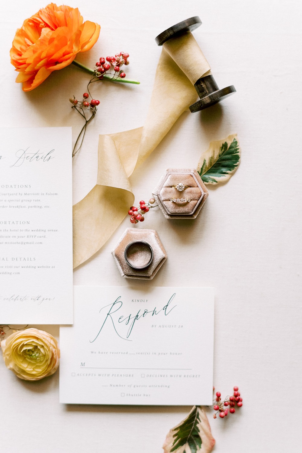 when-glam-meets-rustic-a-color-drenche