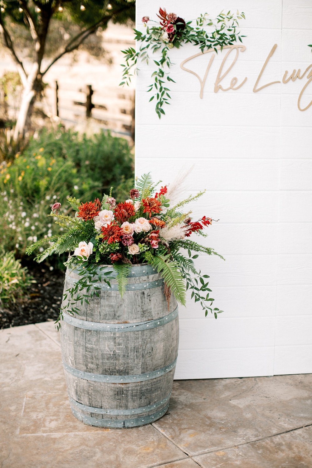 when-glam-meets-rustic-a-color-drenche