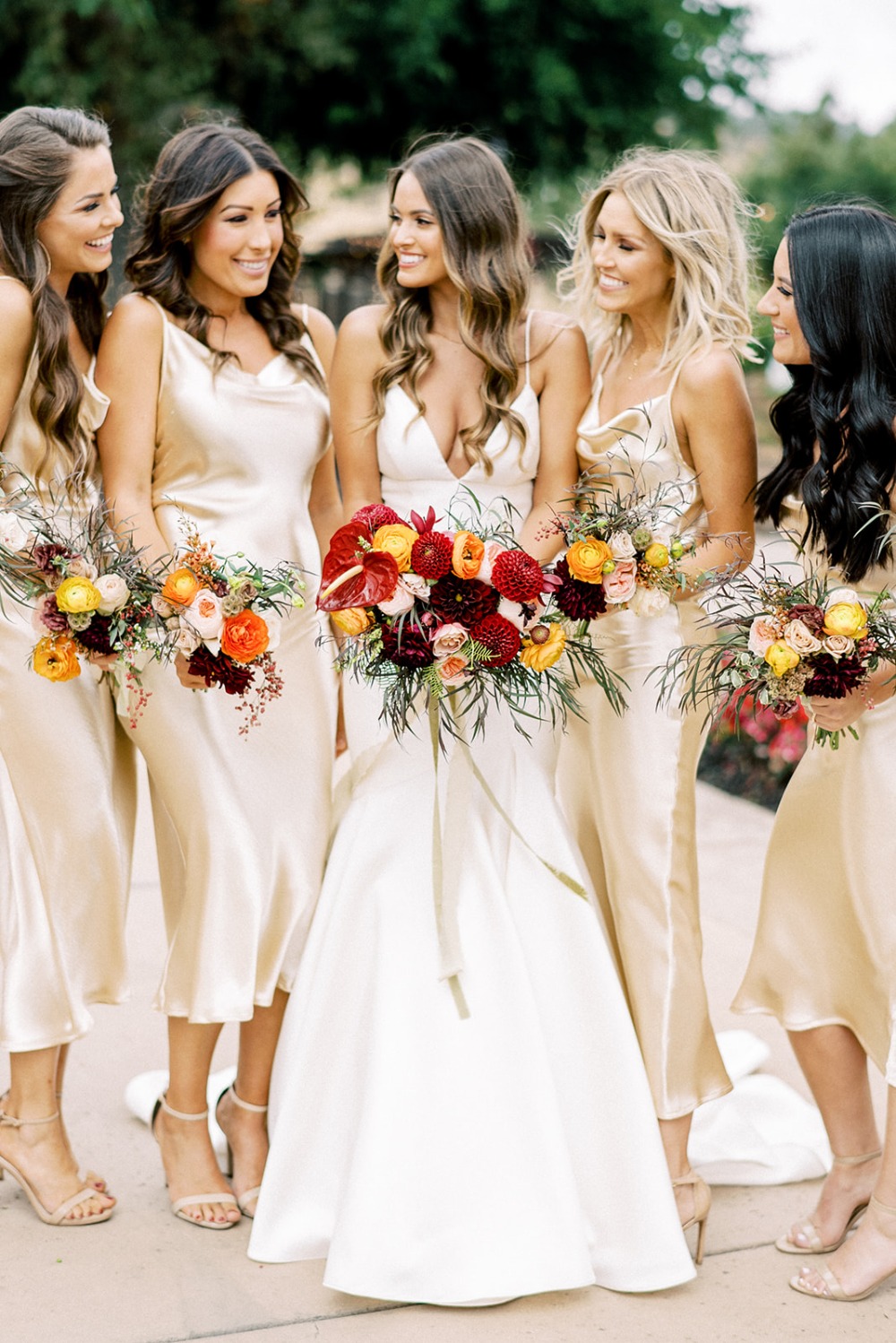 when-glam-meets-rustic-a-color-drenche
