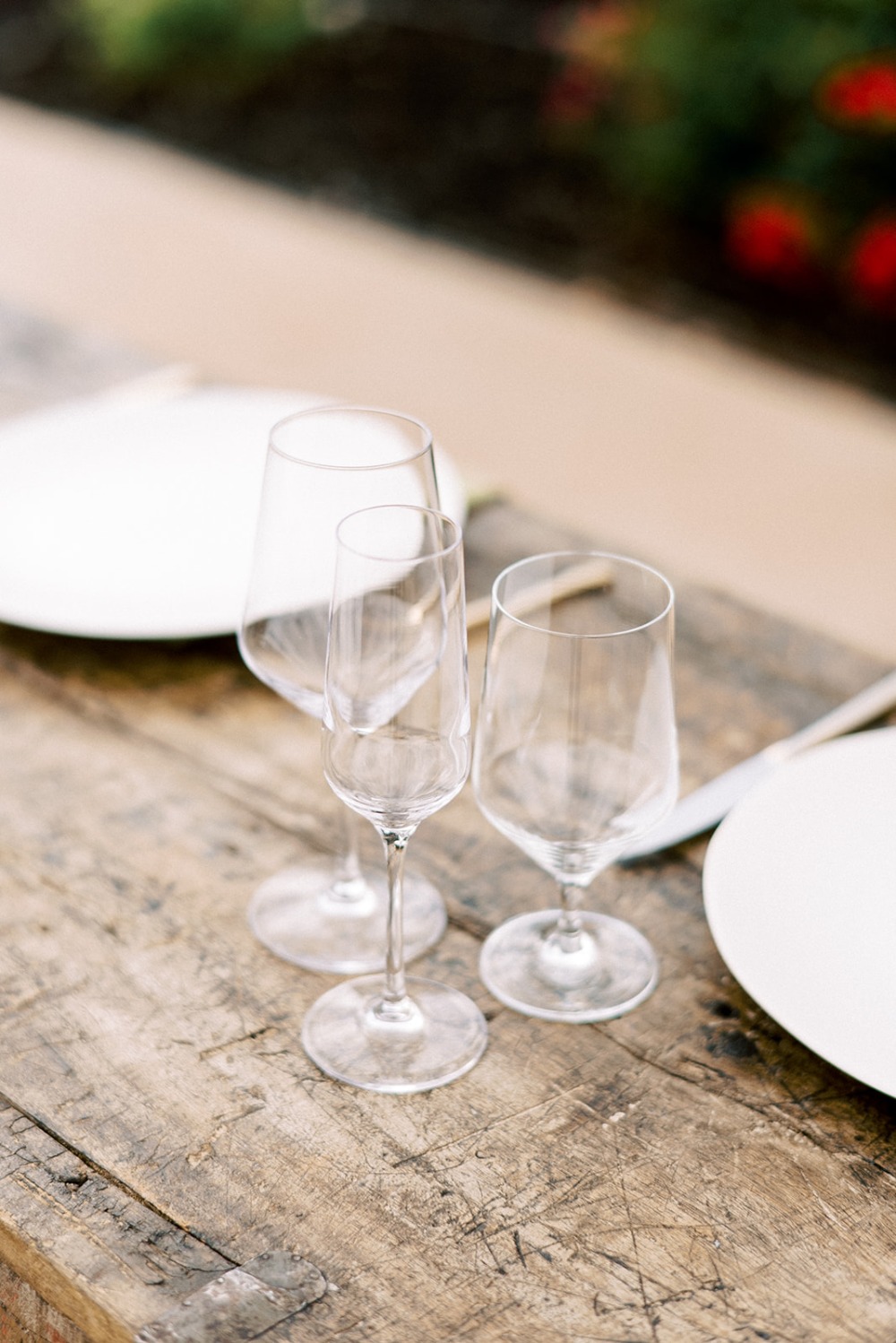 when-glam-meets-rustic-a-color-drenche