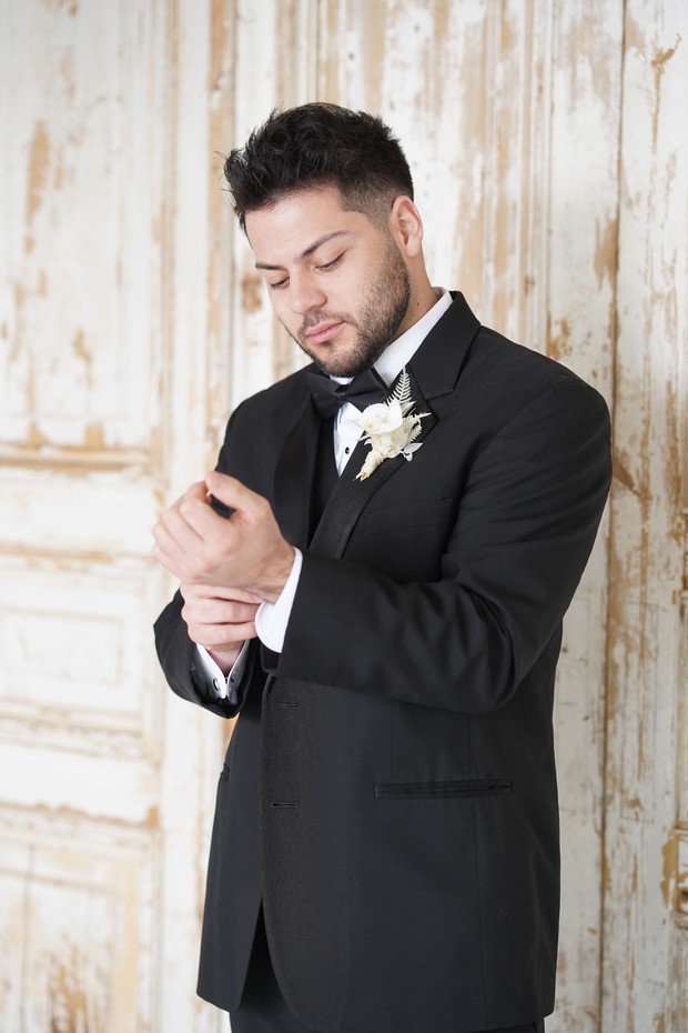 groom tuxedo