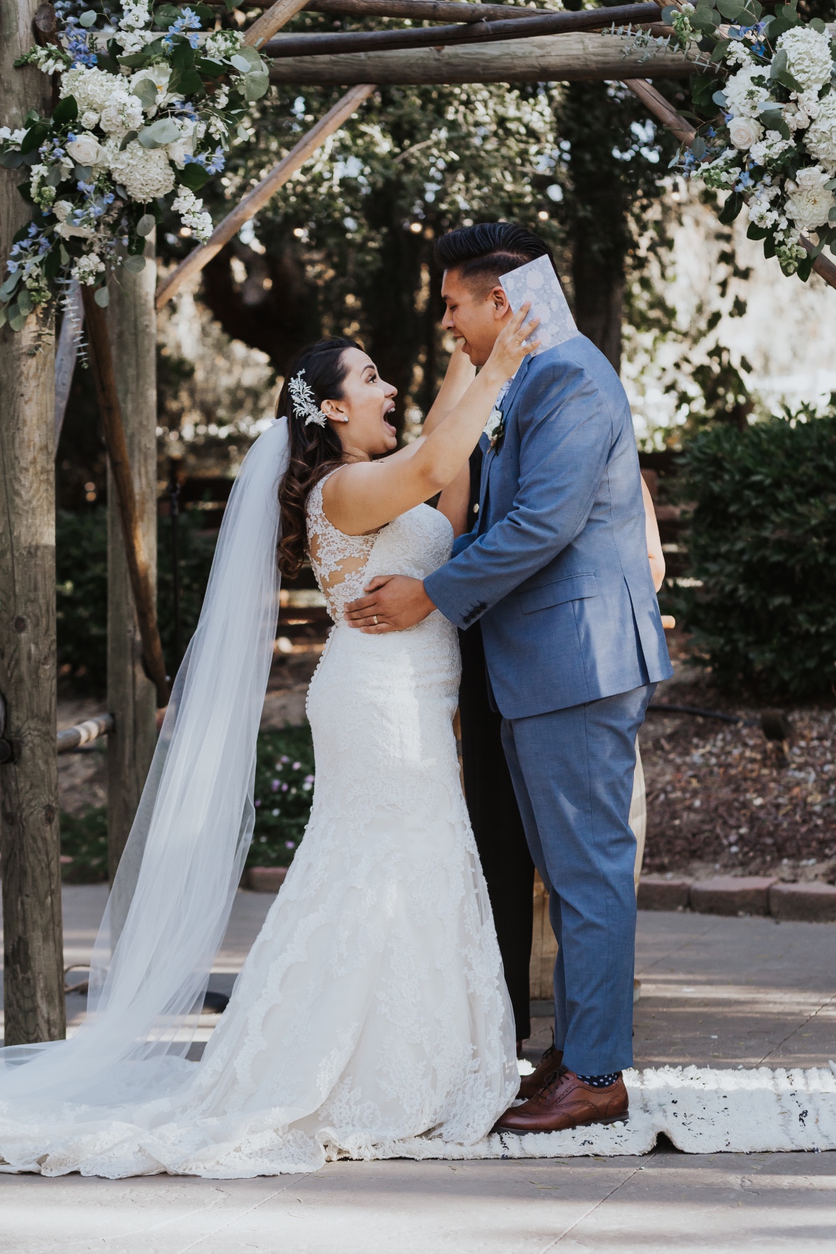 jonny_and_melissa_long_shadow_winery_wed