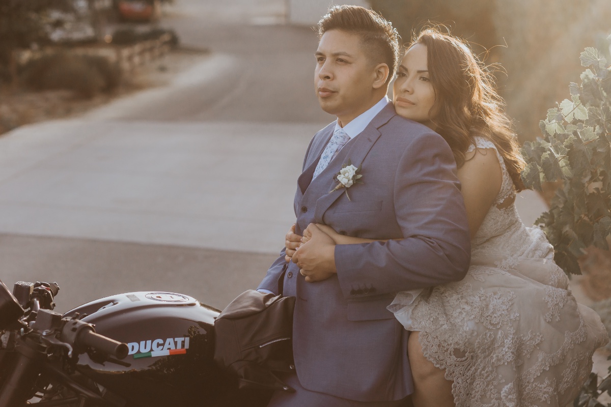 jonny_and_melissa_long_shadow_winery_wed