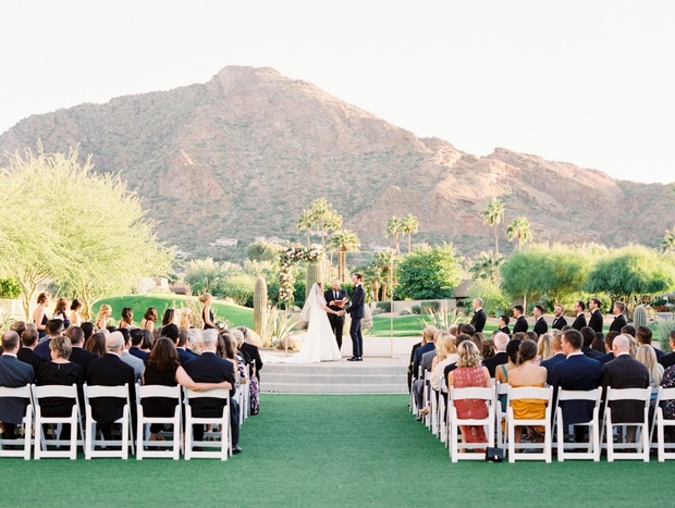 outdoor wedding ceremony in Arizona