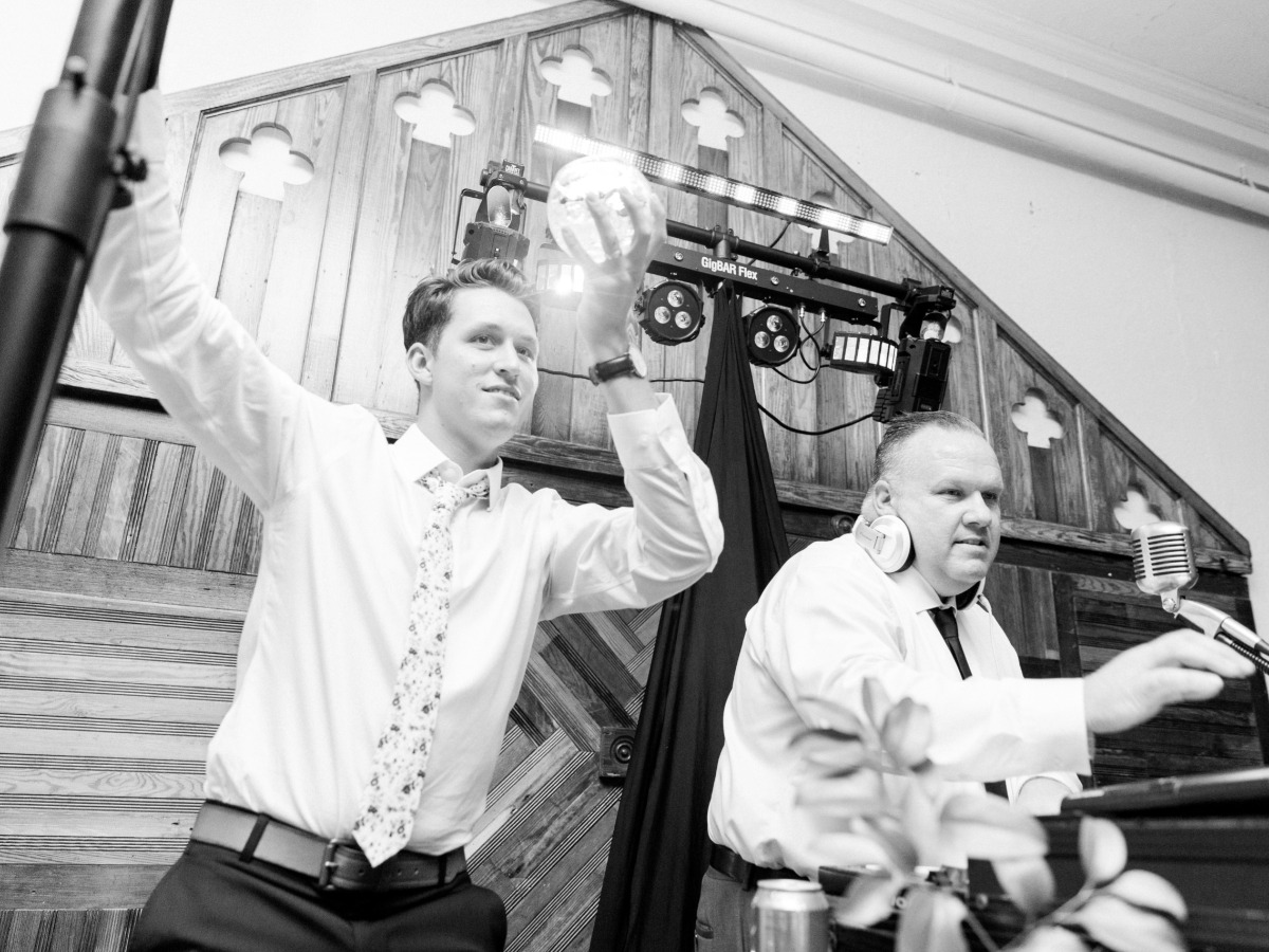 sarrahdalton_wedding_wilmington_foxtailc