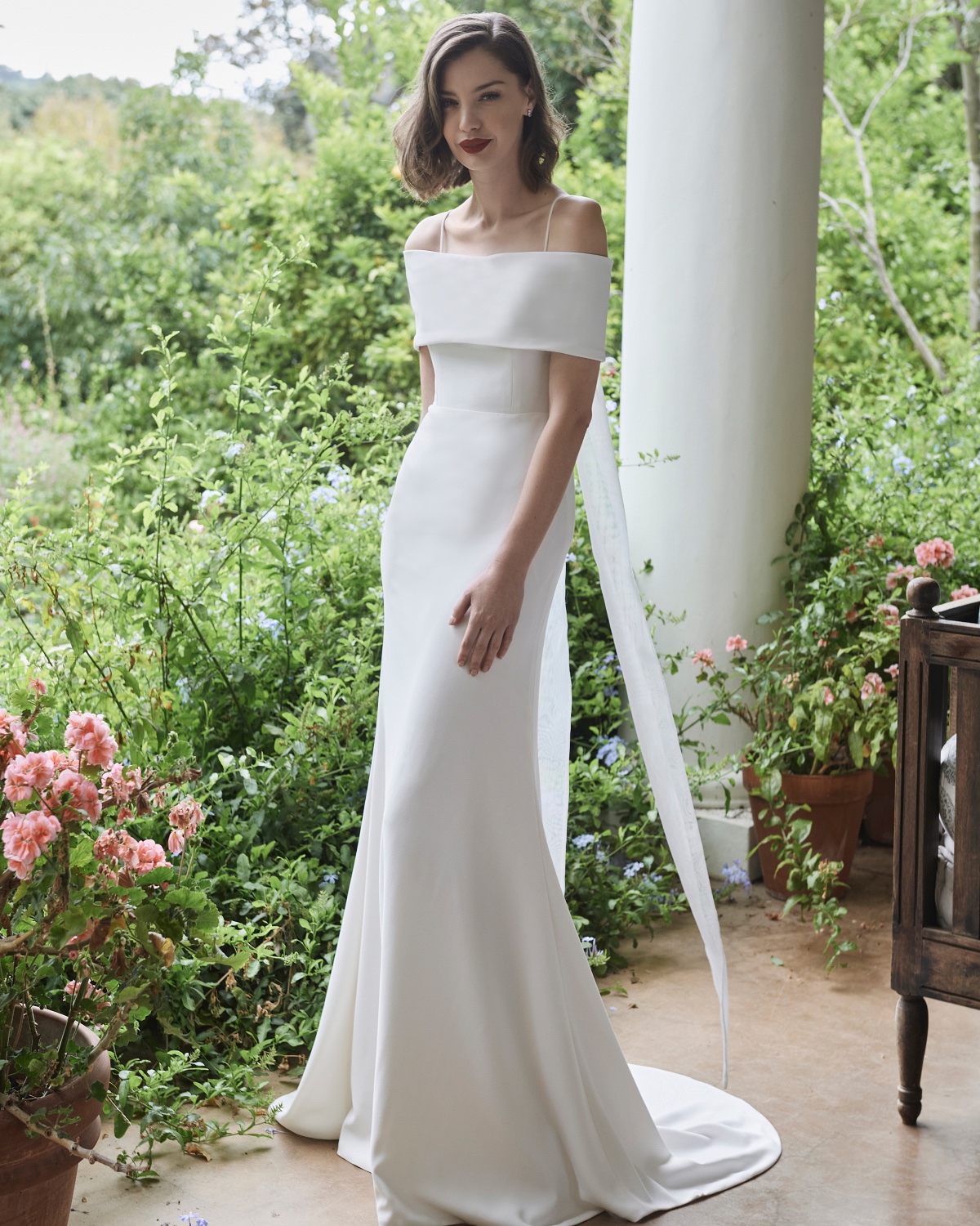 d3921-poppy-and-collar-front