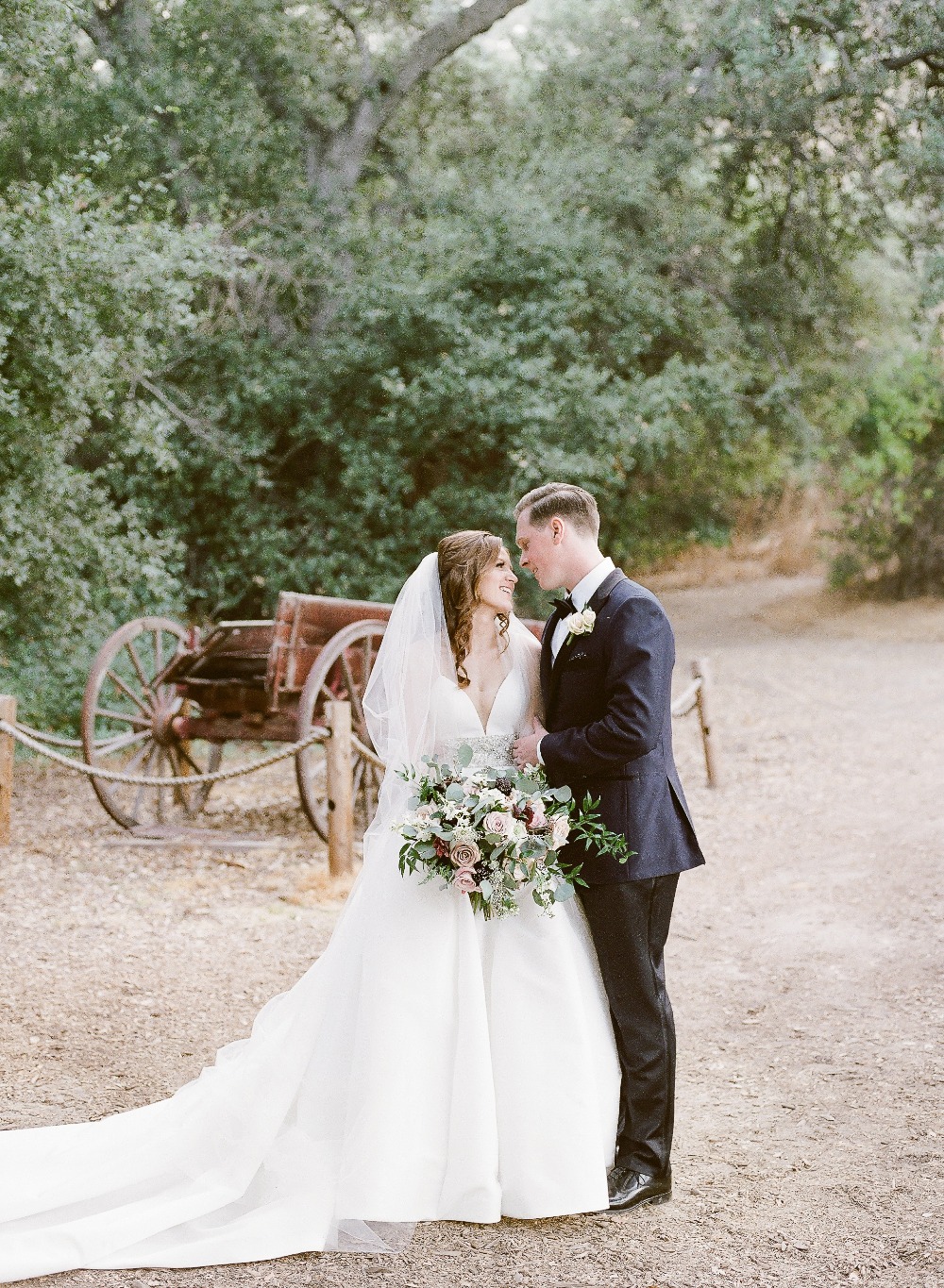 rustic-chic-garden-bloom-wedding