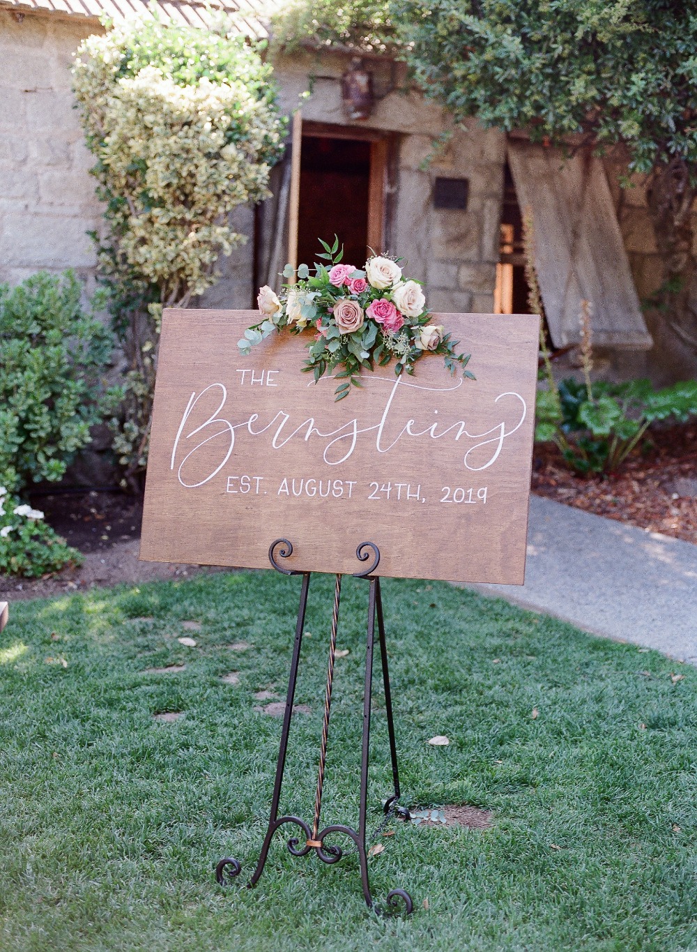 rustic-chic-garden-bloom-wedding