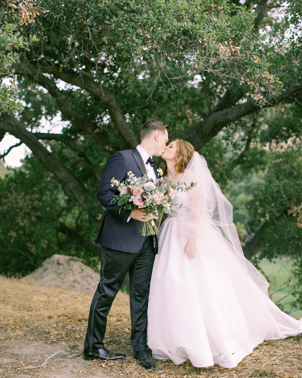 rustic-chic-garden-bloom-wedding