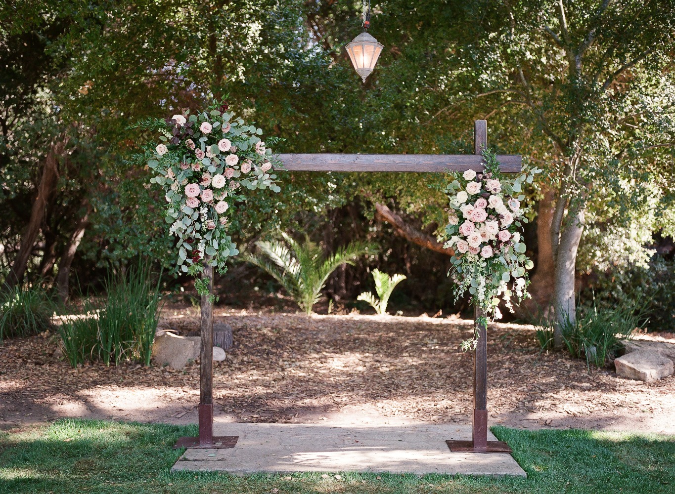 rustic-chic-garden-bloom-wedding