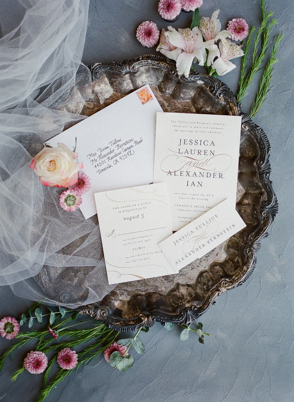 rustic-chic-garden-bloom-wedding