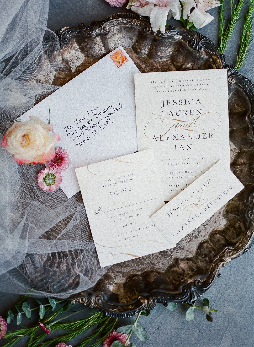 rustic-chic-garden-bloom-wedding