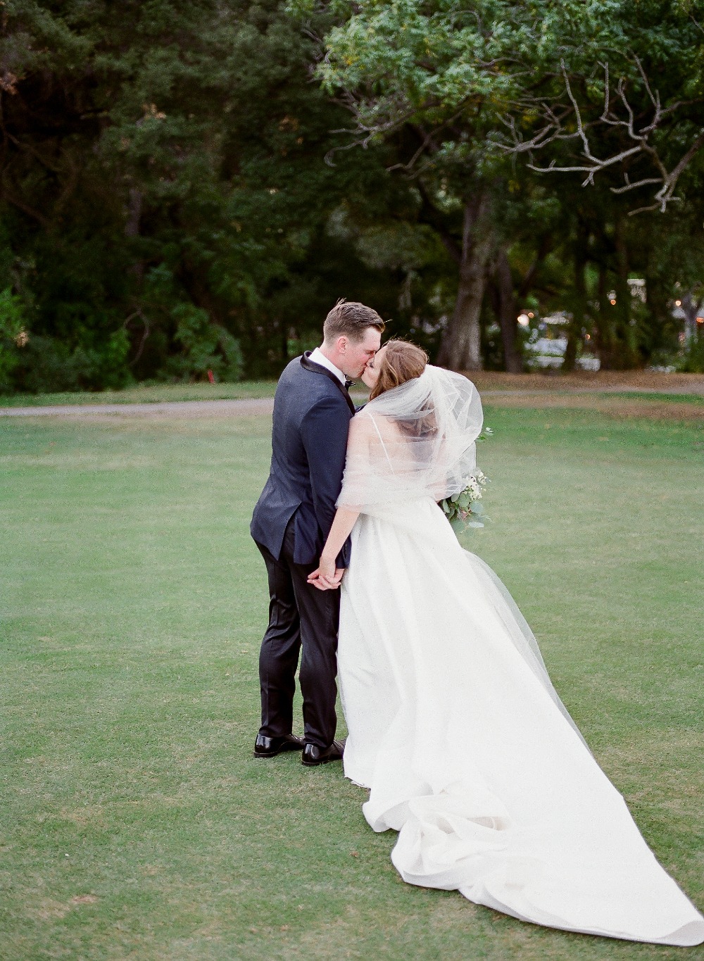 rustic-chic-garden-bloom-wedding