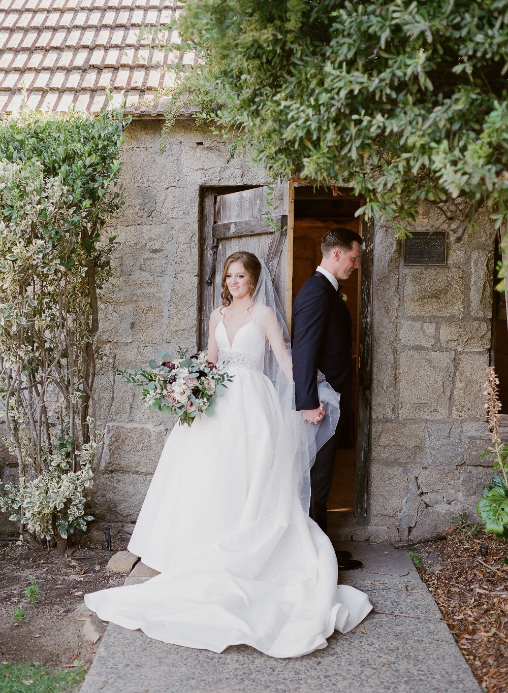 rustic-chic-garden-bloom-wedding