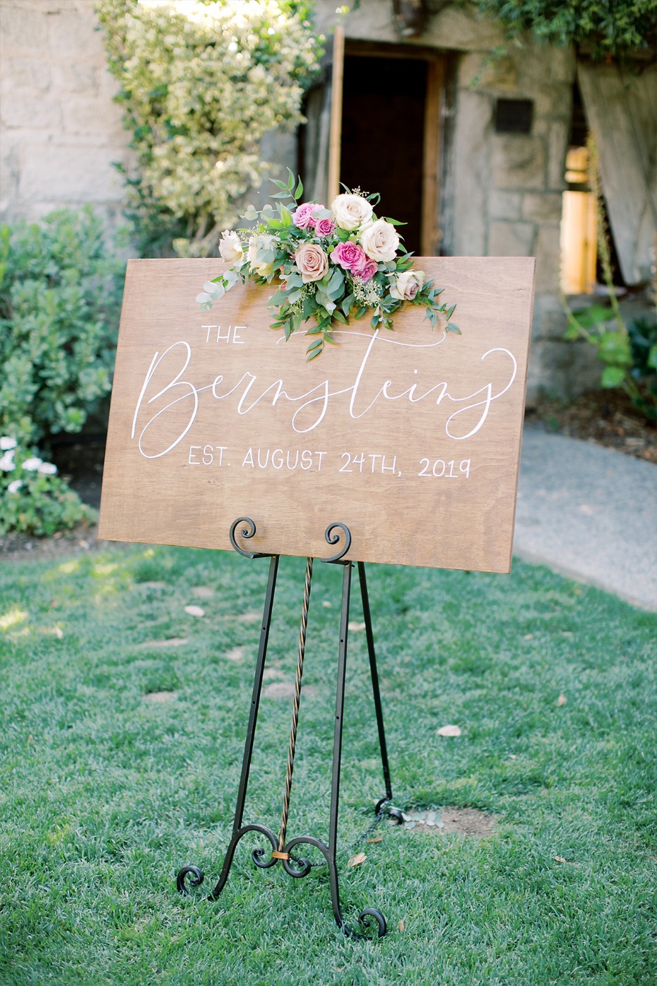 welcome wedding wooden sign