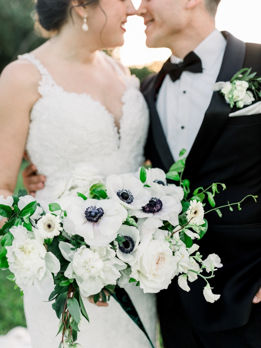 Timeless Emerald and White Winter Wedding in Florida