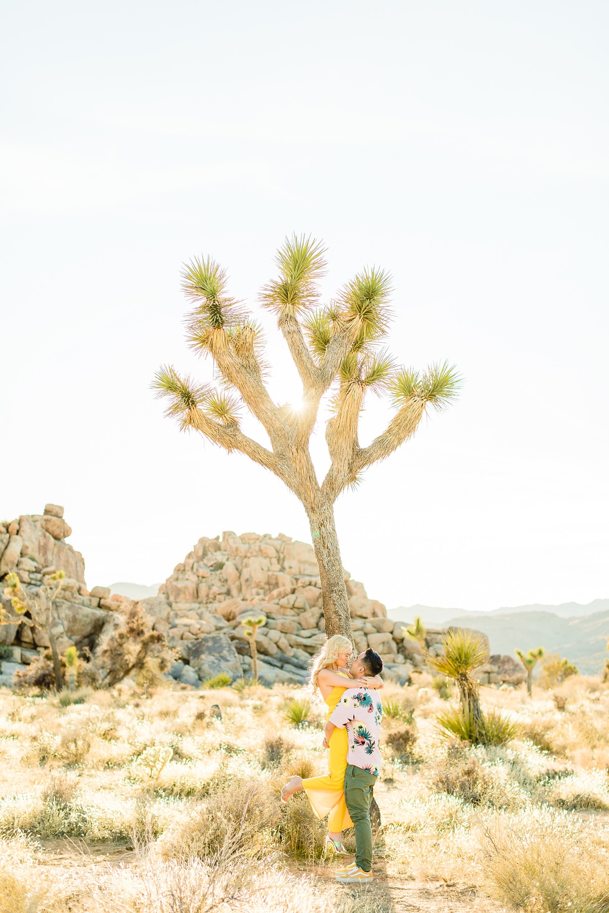 cheersbabephoto-joshuatreeengagement-wed