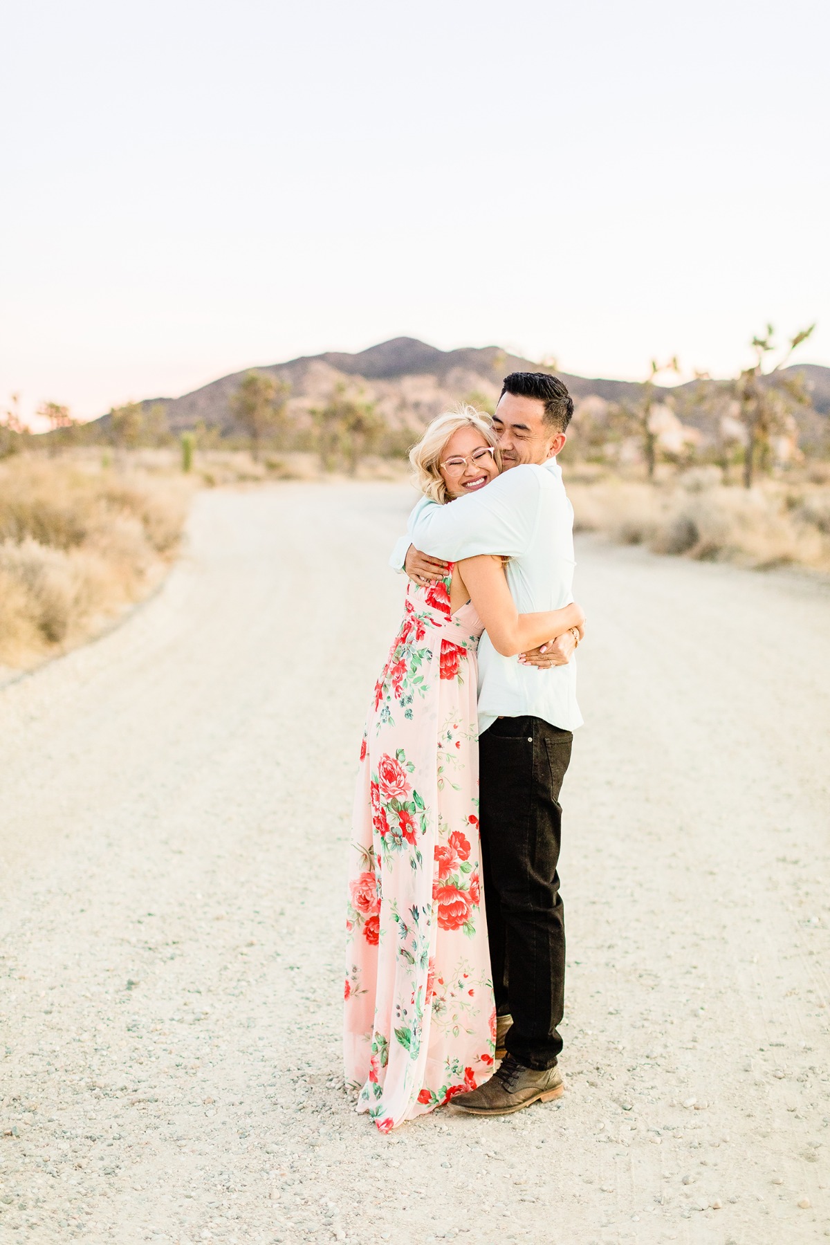 cheersbabephoto-joshuatreeengagement-wed