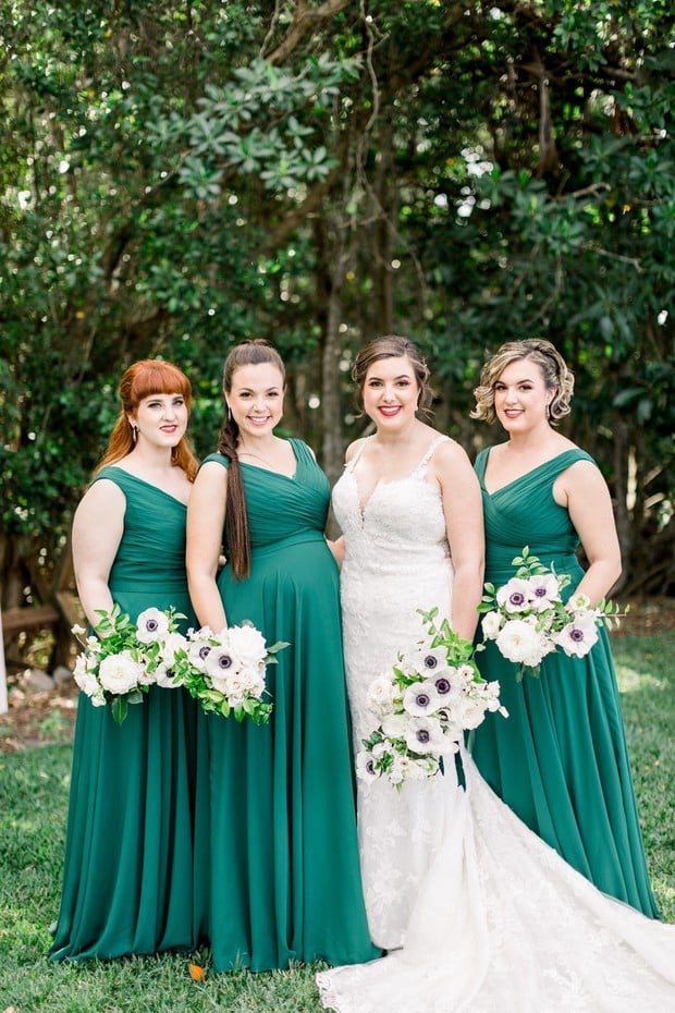 bridesmaids in green dresses