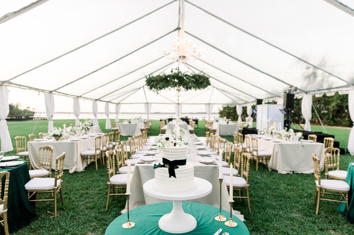 desiree-spencer-white-orchid-at-oasis-we
