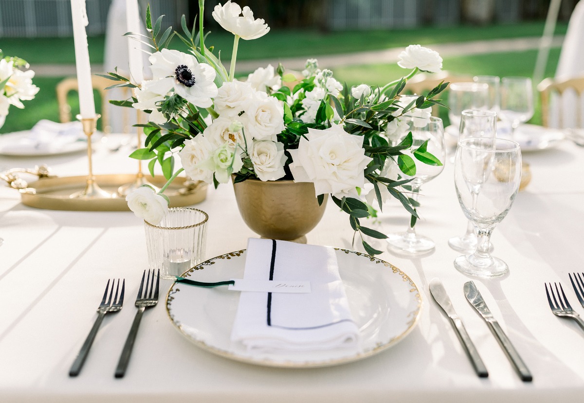 desiree-spencer-white-orchid-at-oasis-we