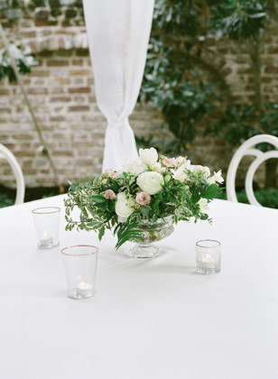 clean and white wedding table