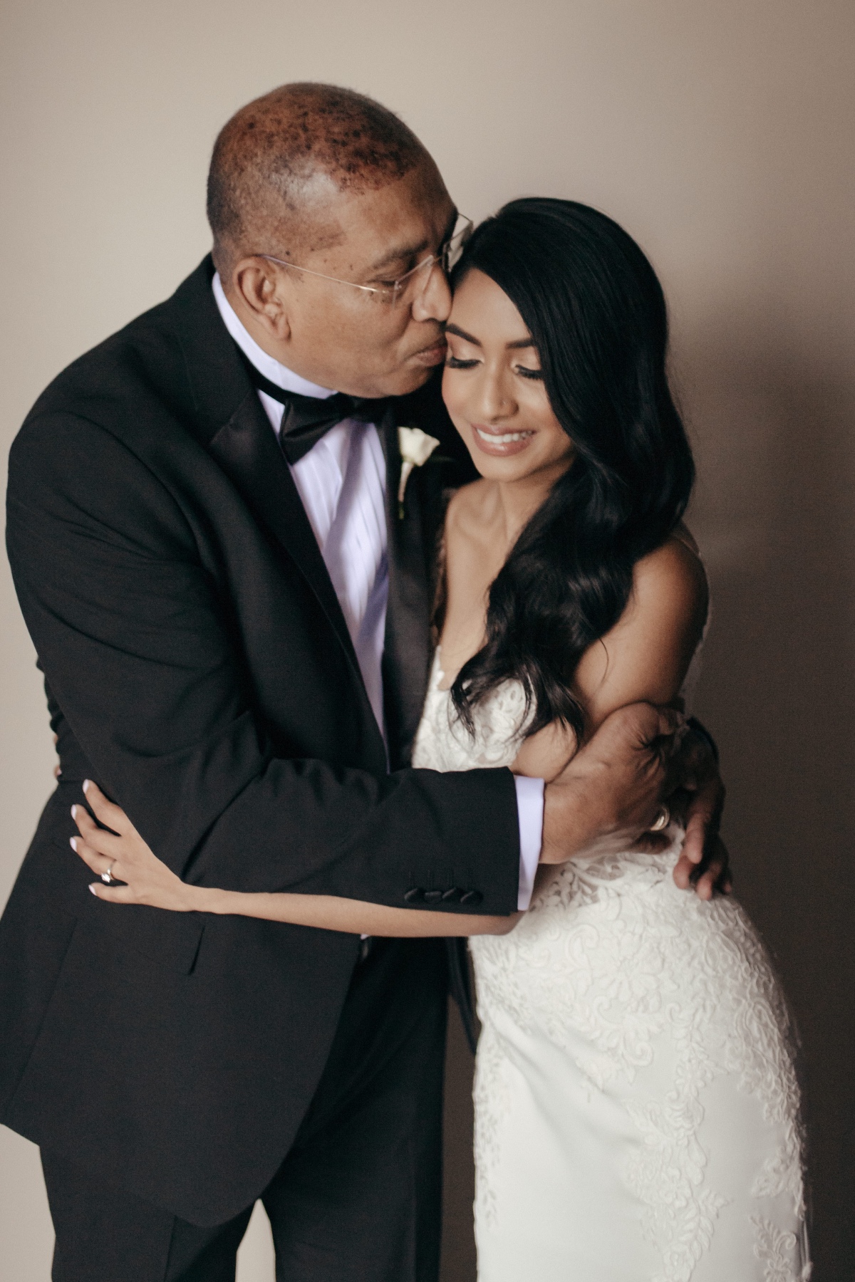 mindy_and_jared-wedding-by-ladiesandgent
