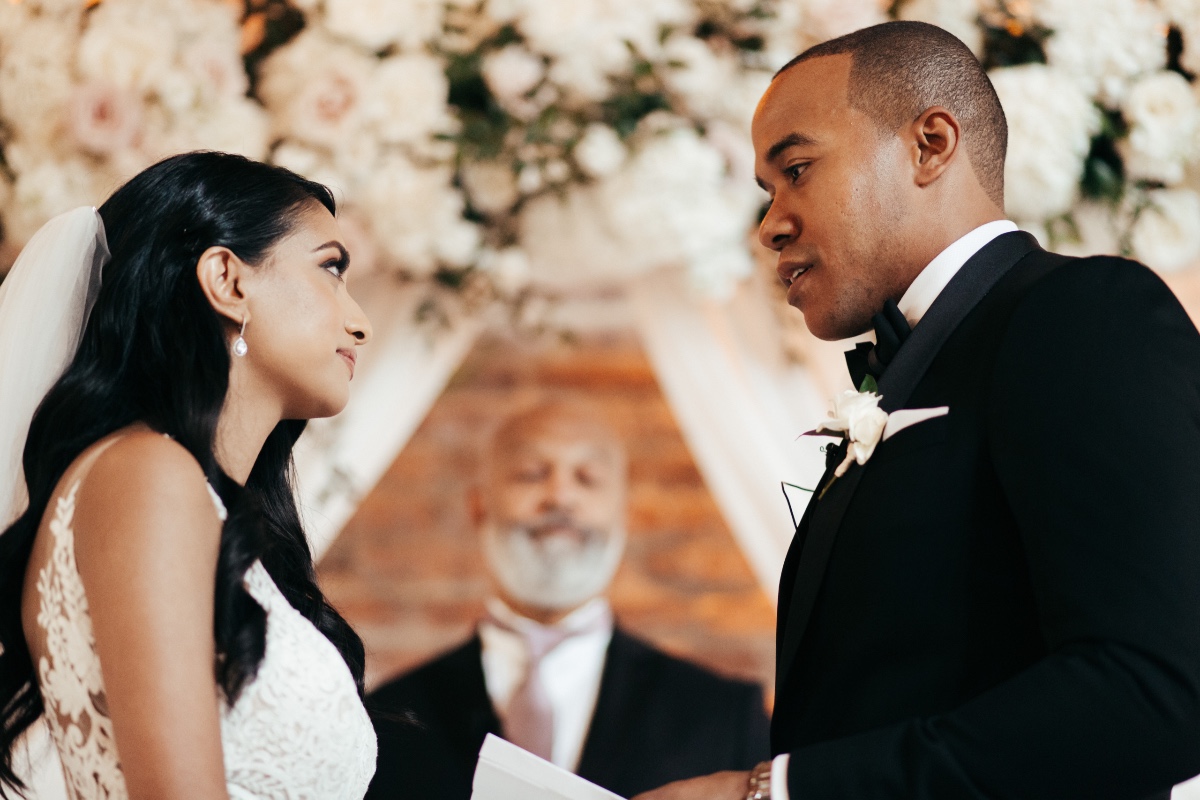 mindy_and_jared-wedding-by-ladiesandgent