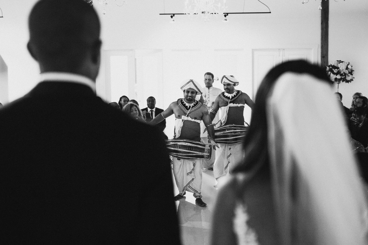 mindy_and_jared-wedding-by-ladiesandgent