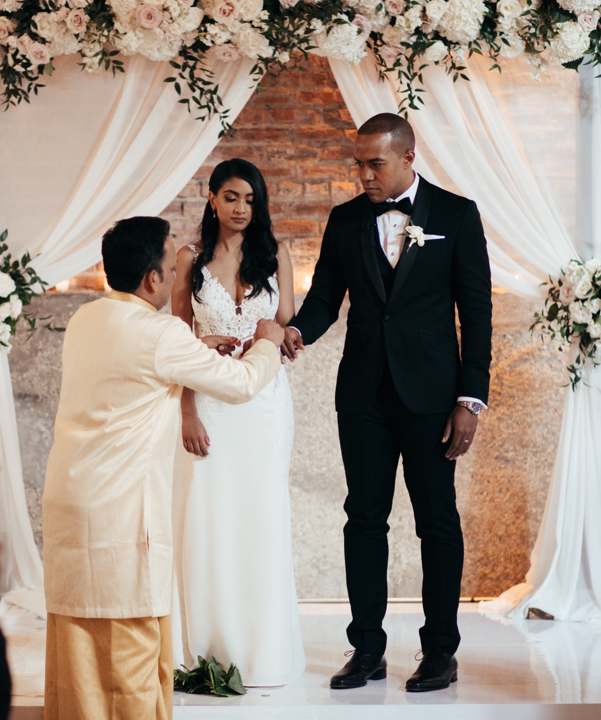mindy_and_jared-wedding-by-ladiesandgent