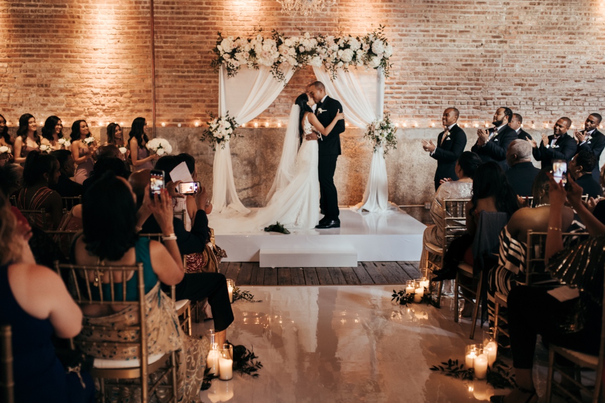 mindy_and_jared-wedding-by-ladiesandgent