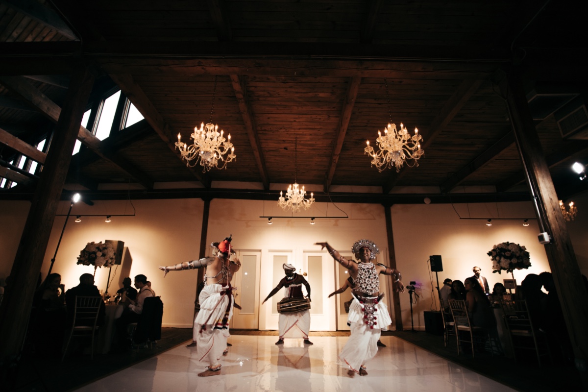mindy_and_jared-wedding-by-ladiesandgent