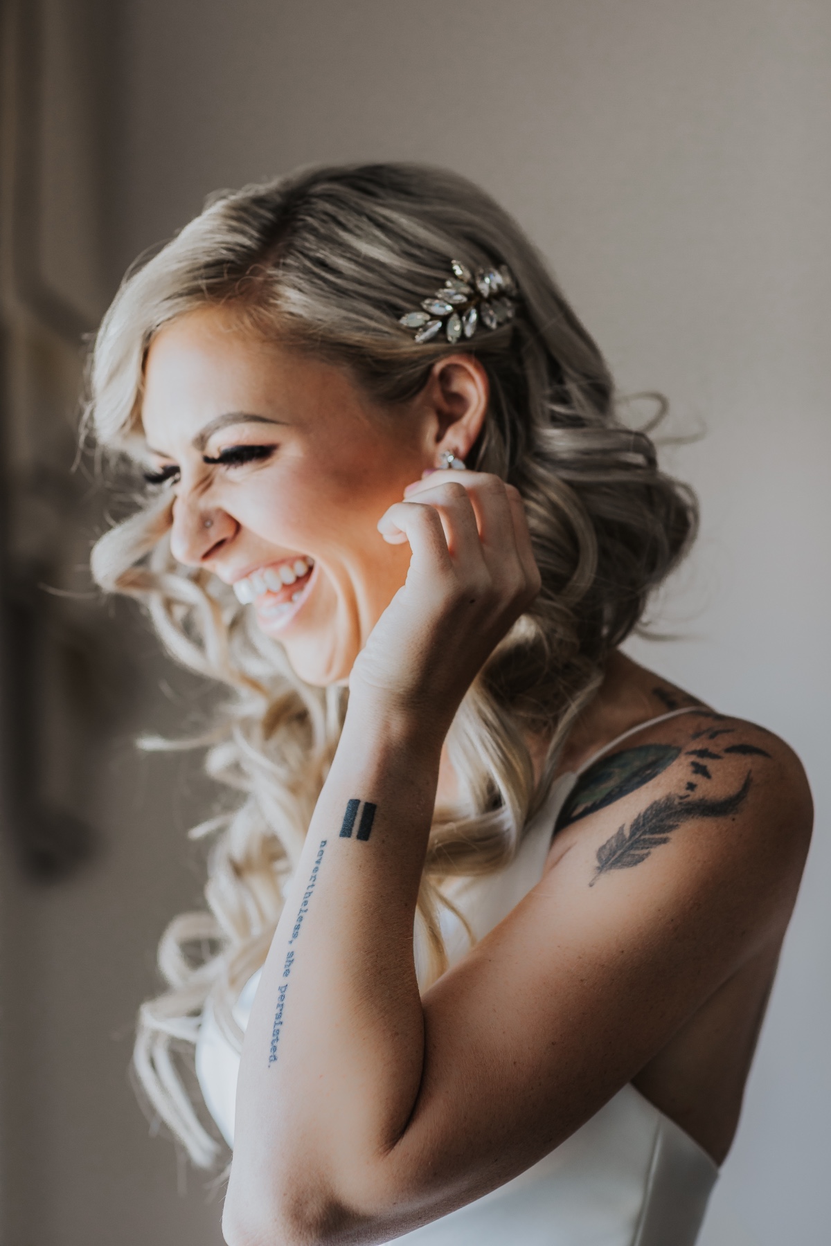 Bride getting ready photography ideas