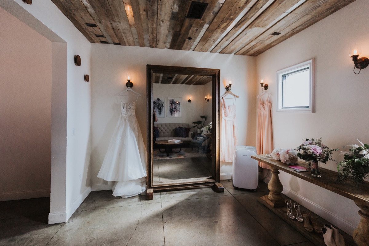 ray_and_esther_colony_house_anaheim_wedd