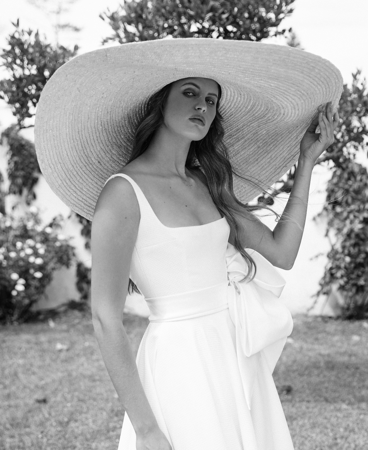 2021-romance-collection_bellise-gown_edb
