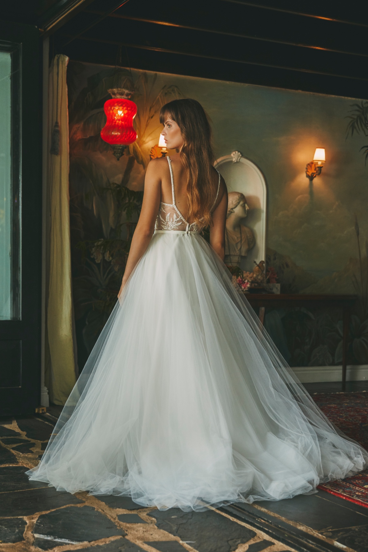 2021-romance-collection_demi-bodice_back