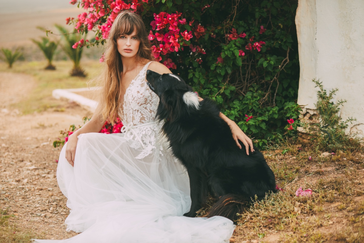 2021-romance-collection_viola-gown_edito