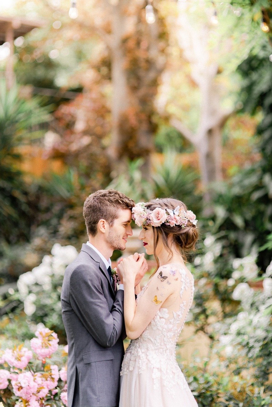 Butterfly Wedding Ideas That Make Our Hearts Flutter