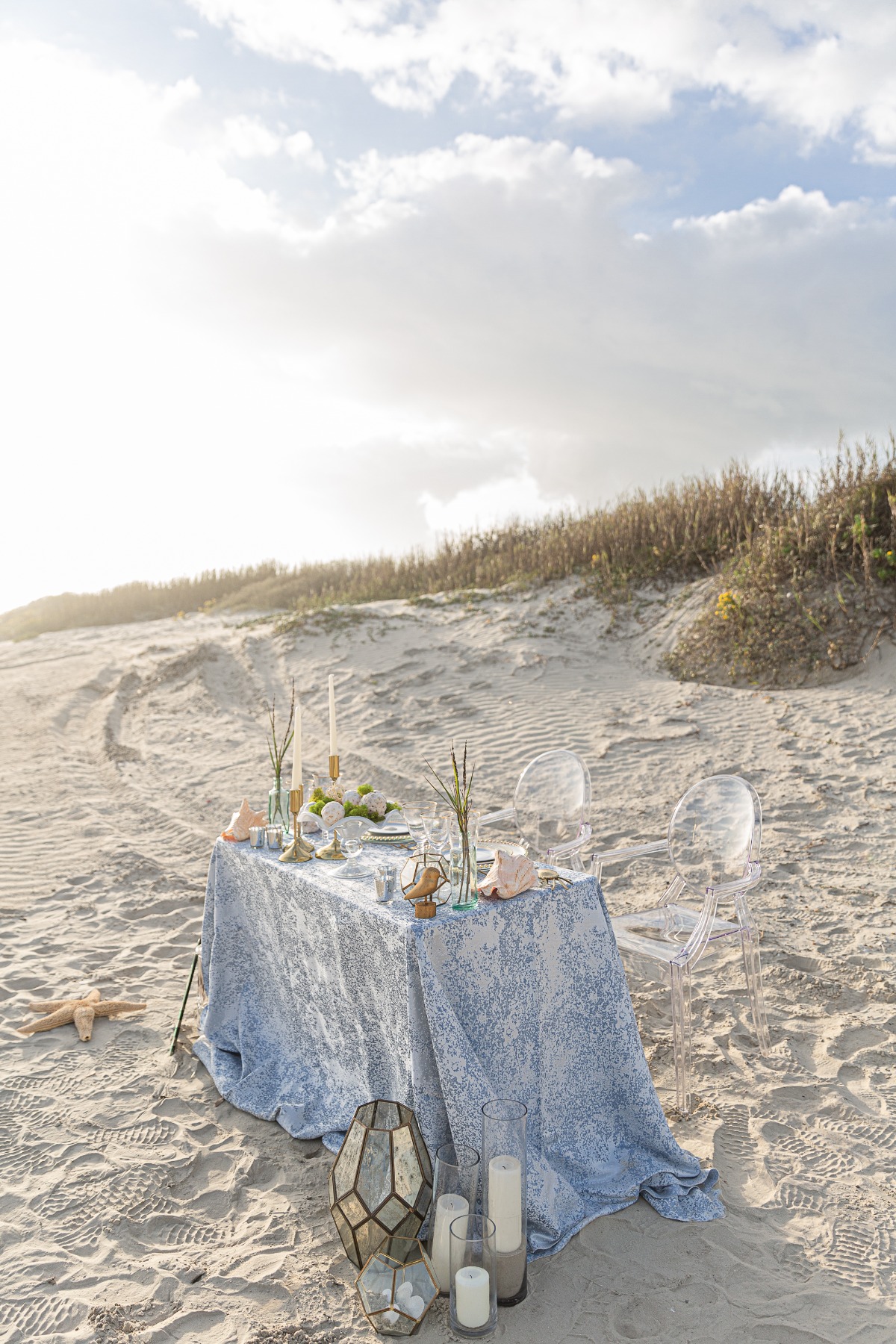 beach side sweetheart table