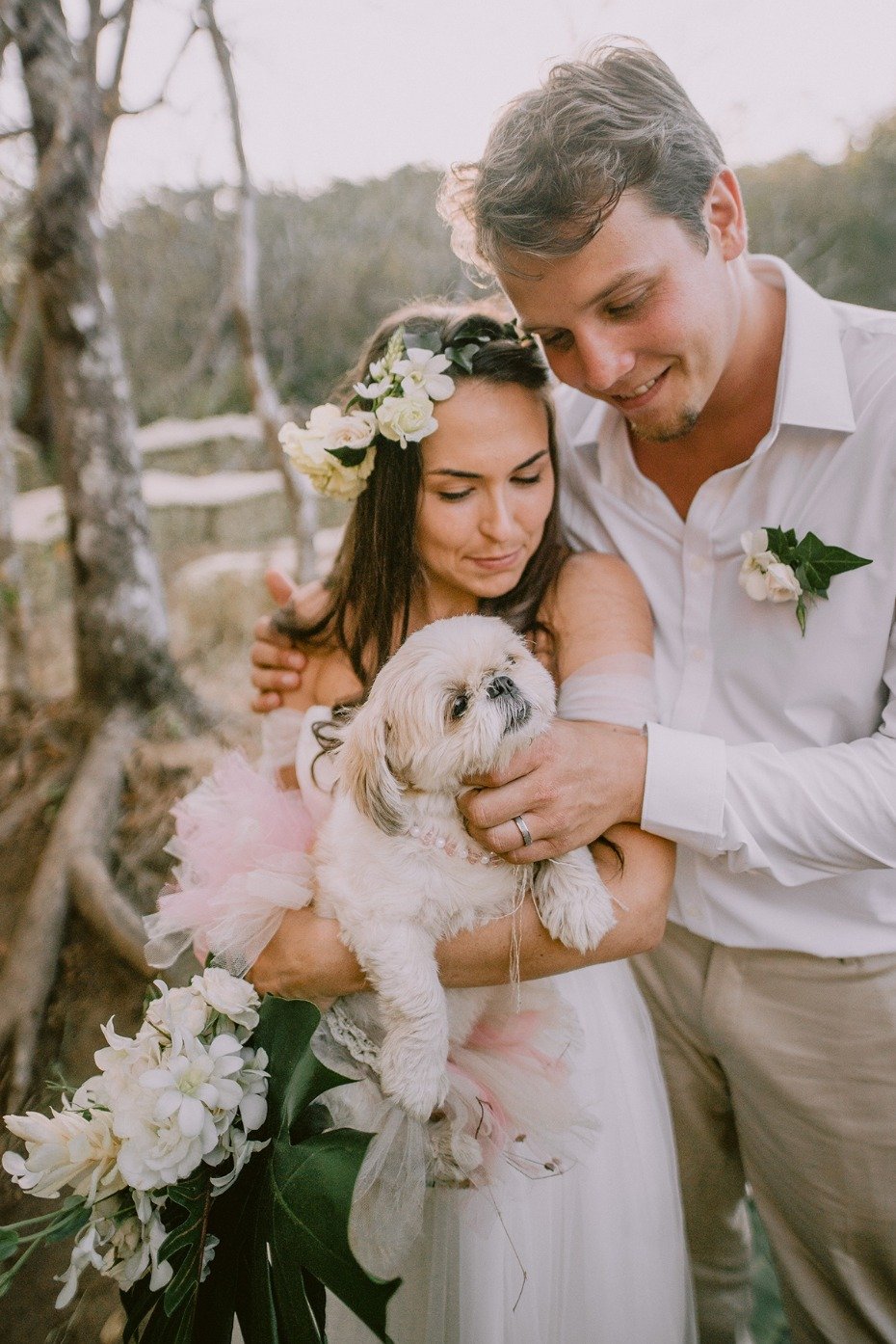 Dog at wedding photography ideas