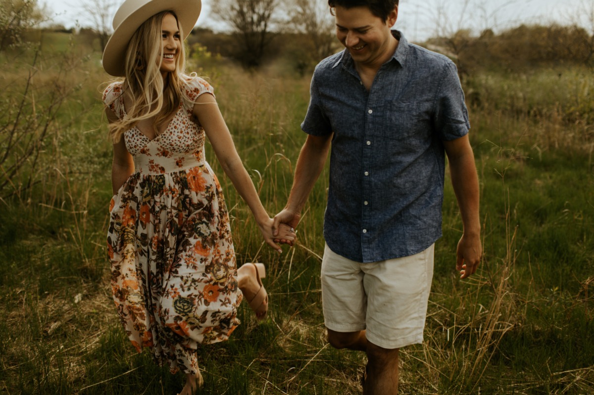 downtownomahanebraskaengagementphotograp