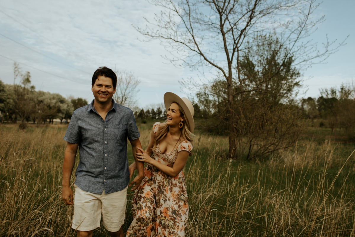 downtownomahanebraskaengagementphotograp