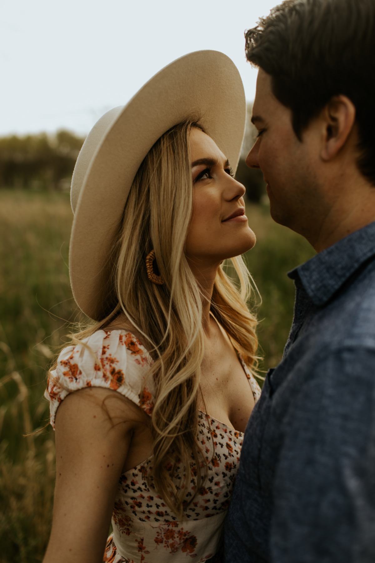 downtownomahanebraskaengagementphotograp