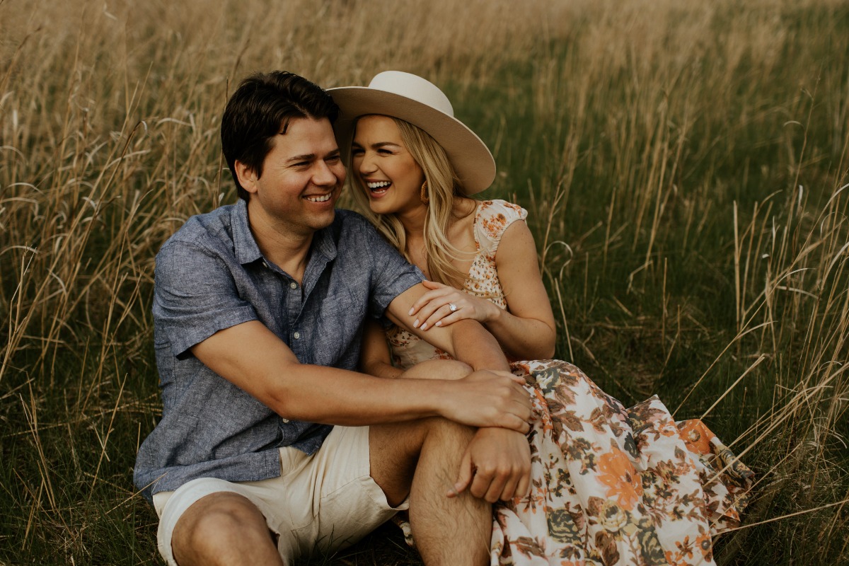downtownomahanebraskaengagementphotograp