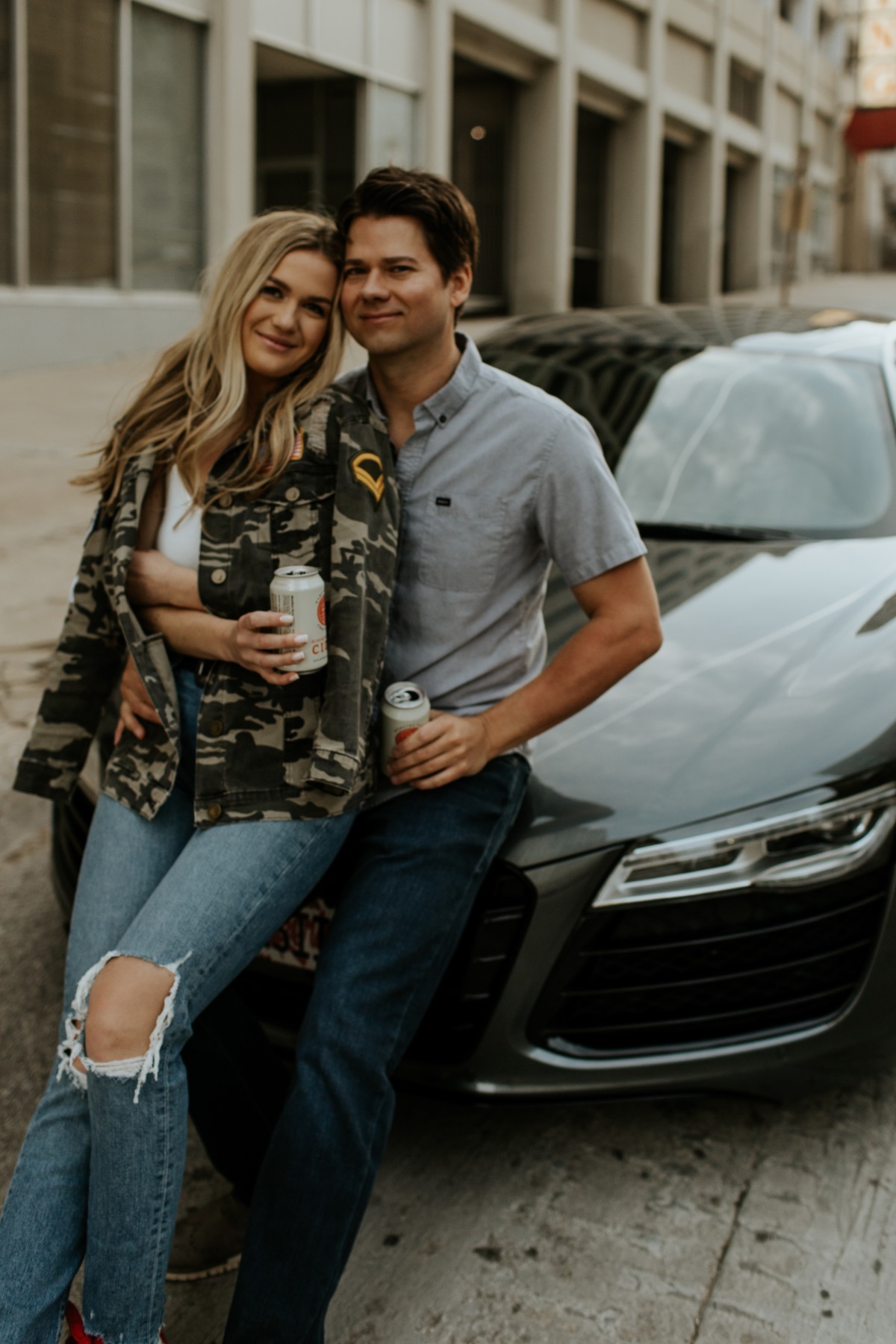 downtownomahanebraskaengagementphotograp