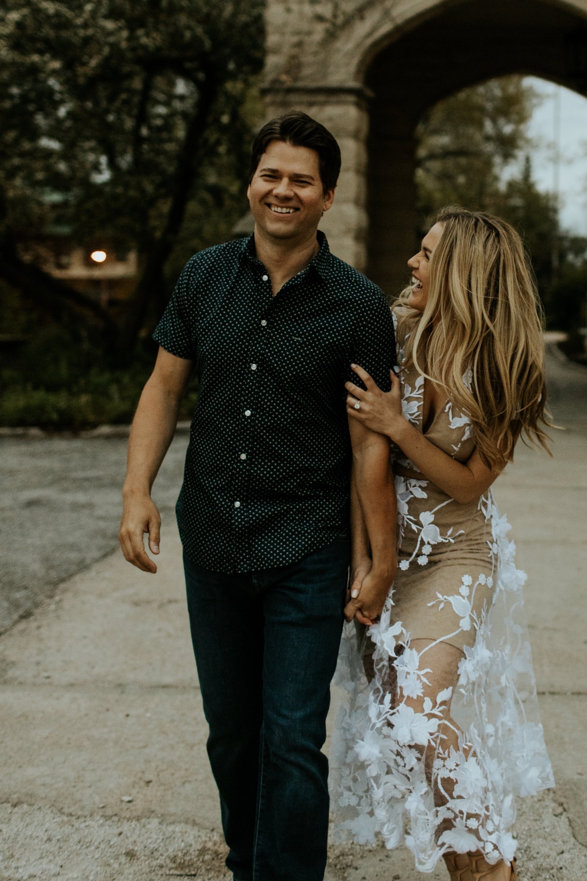 downtownomahanebraskaengagementphotograp