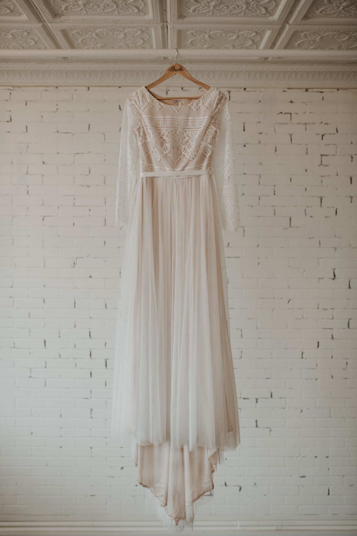 long sleeve vintage wedding dress